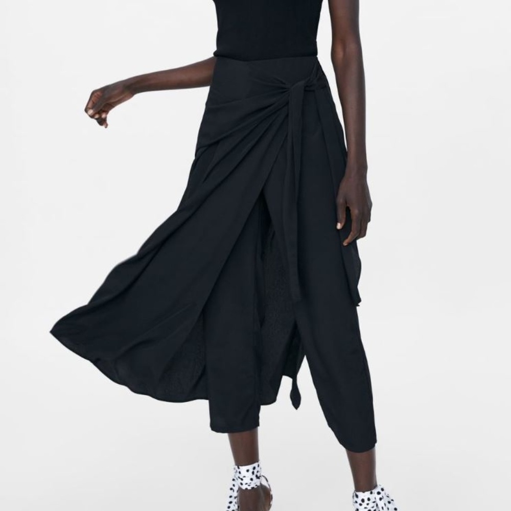 Zara Knotted Skort Black Medium